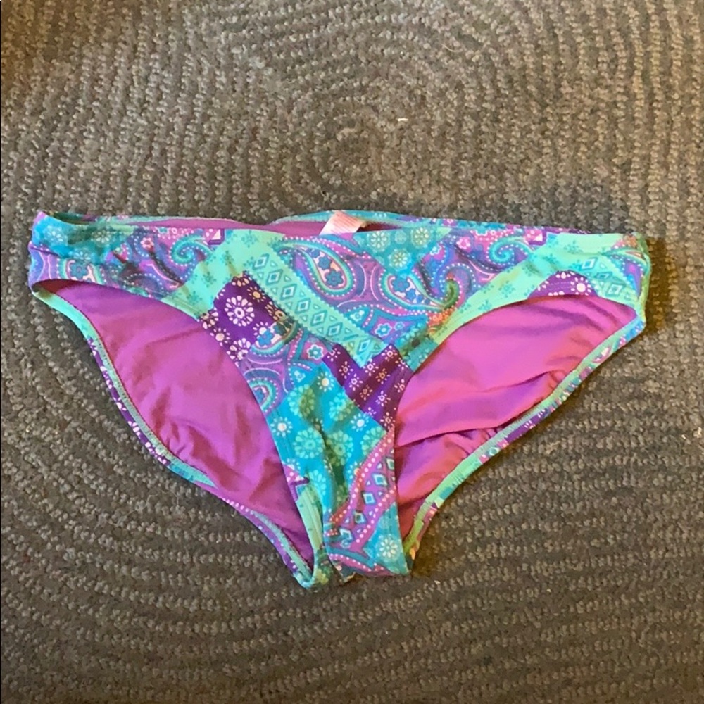 Bikini bottoms